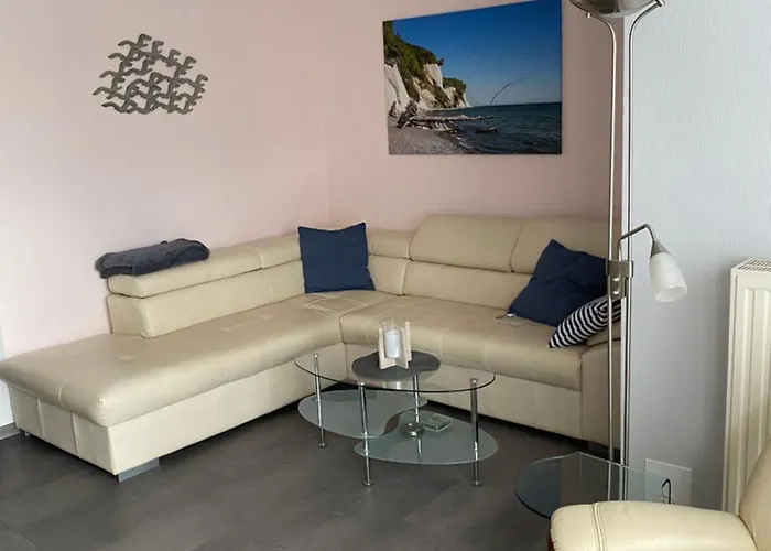 公寓 Schoenes Mit Fernblick